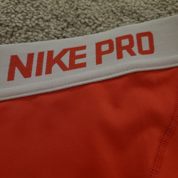 Nike Pro shorts S - Picture 5 of 6